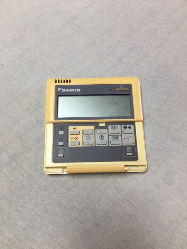 TELECOMMANDES OCCASION FILAIRE DAIKIN  BRC-1D52 Unité intérieure_0